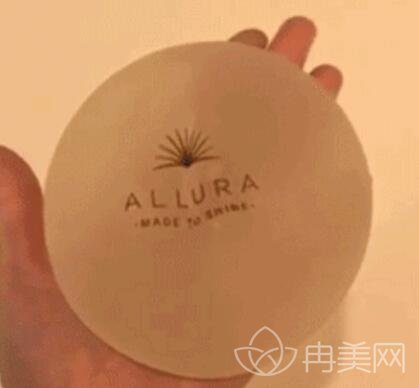 傲诺拉隆胸假体吸人眼球的大咪咪从这里开始