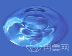 北京做隆胸多少钱?原来这些因素与费用息息相关!速看……
