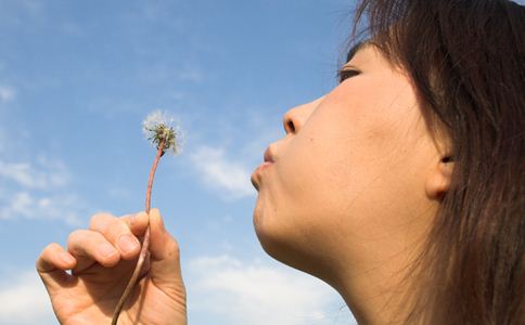 胸部小怎么办? 中医丰胸美胸法 促发育涨胸围